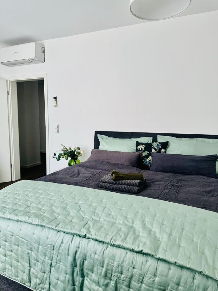 Apartment Center Dusseldorf